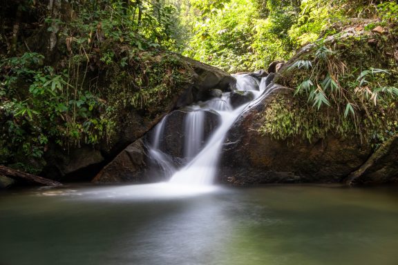Ton Chong Fa Wasserfall (Thailand)